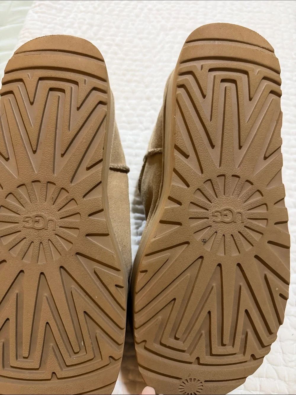 UGG Chestnut Short Shearling Platform Booties size 9 - Picture 6 of 6